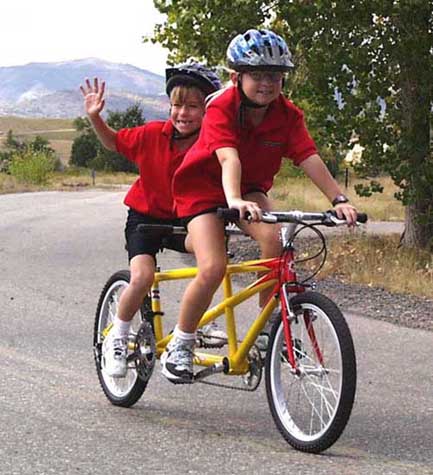 kids' tandem