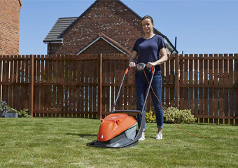 8 Best Hand Push Lawn Mowers in 2021